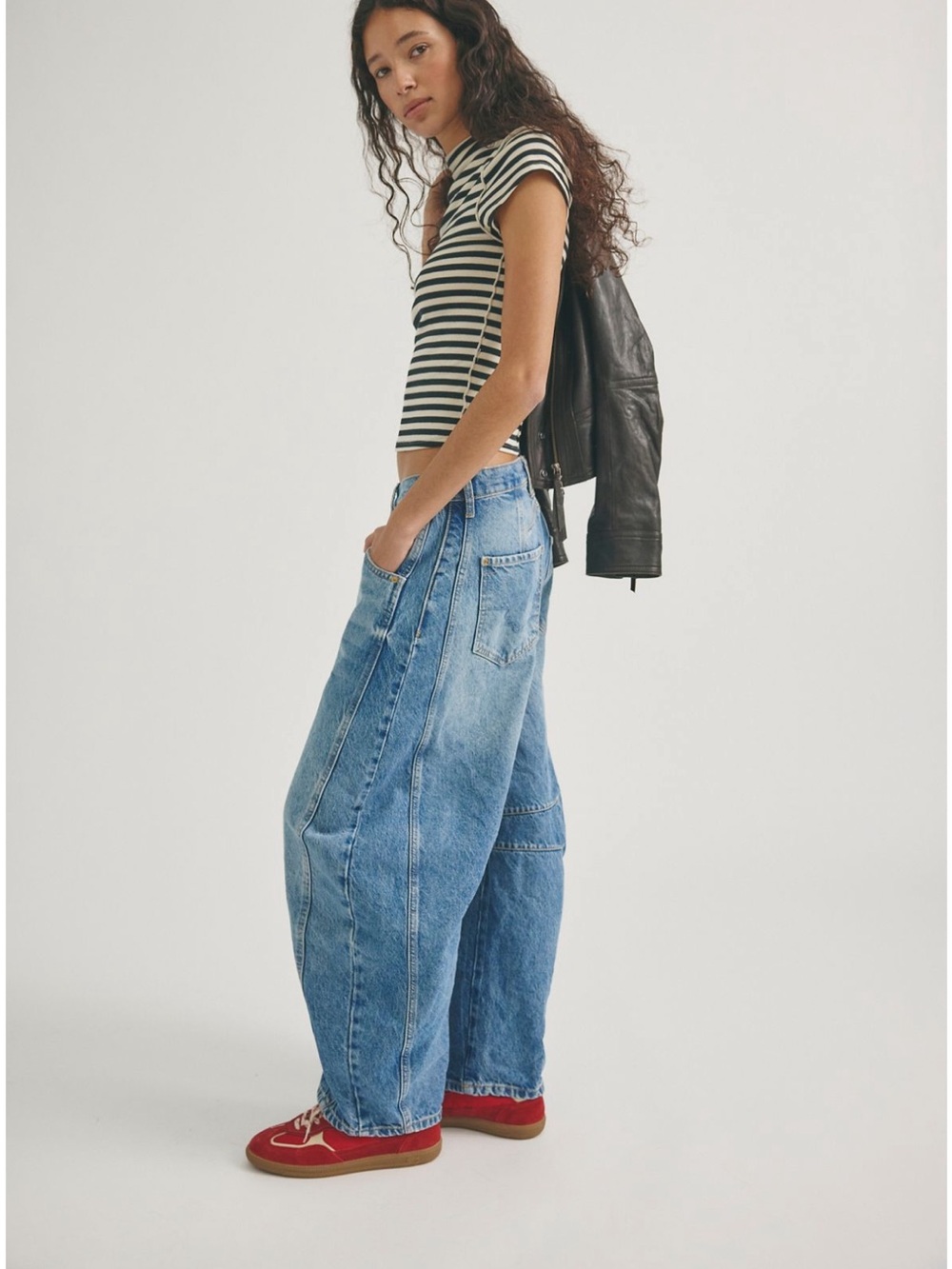 Free People Mid rise barrel - Picture 4 of 7